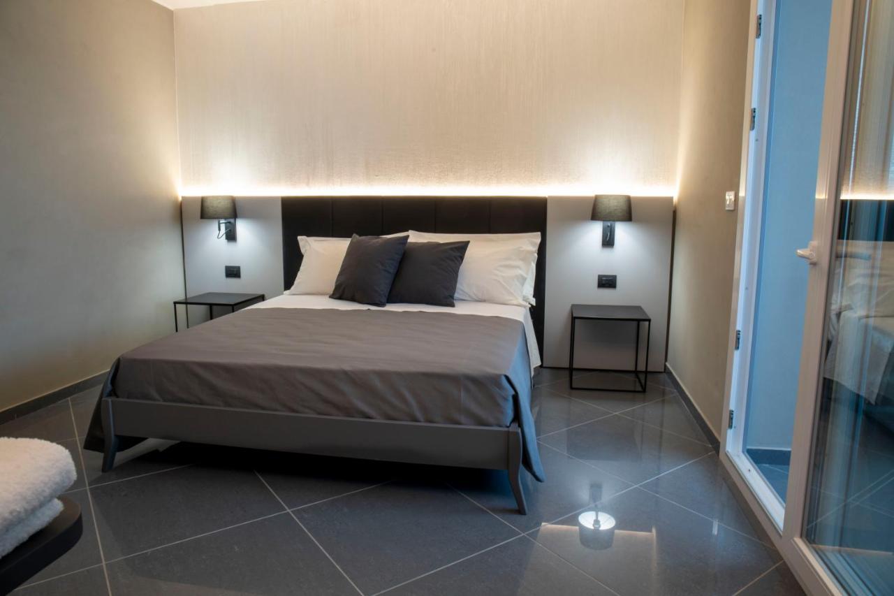 Hotel Tranquillo Uptown Lecce Extérieur photo